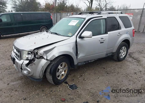 2011 Ford Escape Limited z USA, uszkodzony, nr VIN 1FMCU0EG0BKC42443